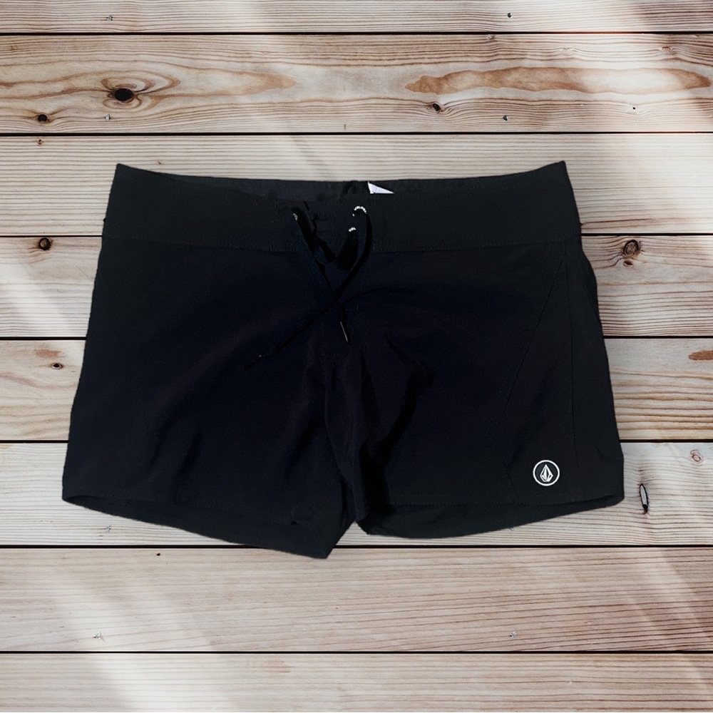 Women’s volcom swim shorts
